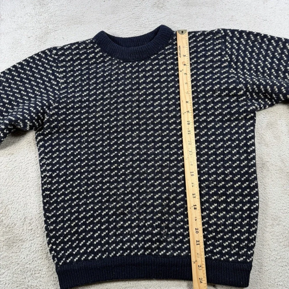 Vintage LL Bean Sweater Mens Medium Navy Birdseye Wool Fisherman Knit Pullover